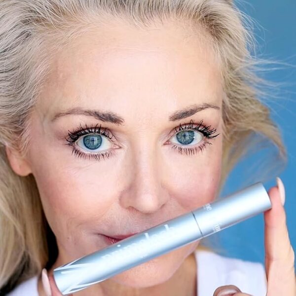 PrimeLash Mascara for Older Women - Image 6